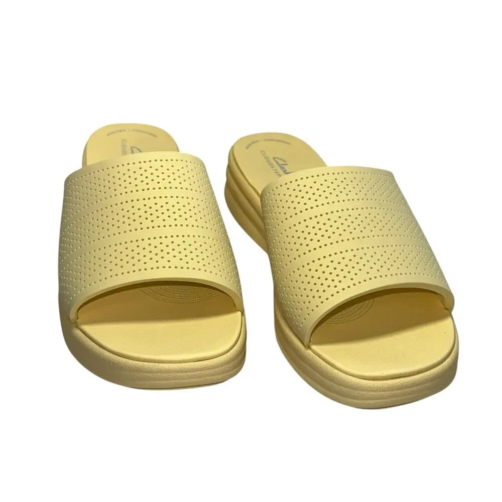 Clarks Drift Twist Light Yellow Platform Slide Sandals SZ/7W
